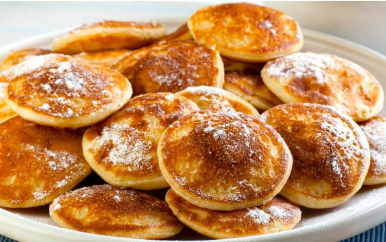 Poffertjes na 2 sposoby: te mini naleśniki uzależniają